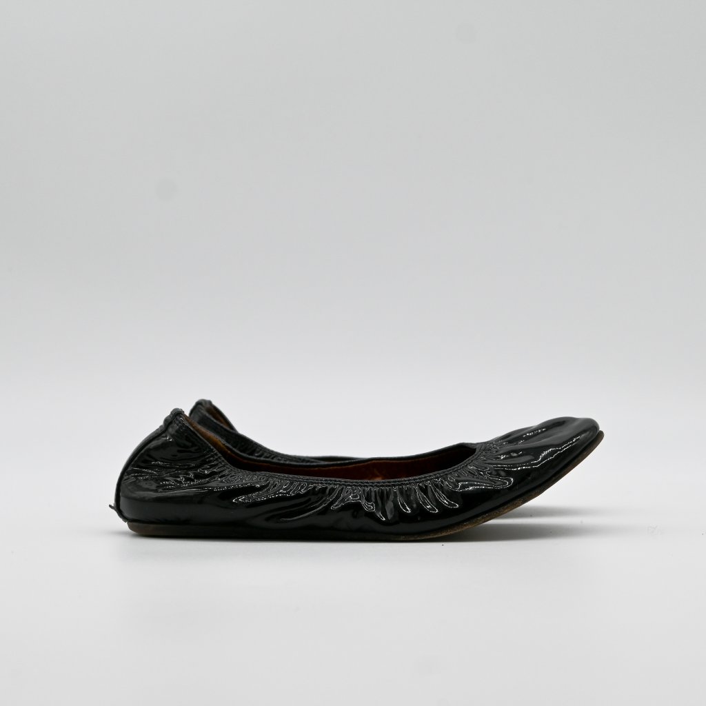 Lanvin Paris Patent Round Toe Ballerina Flats Black